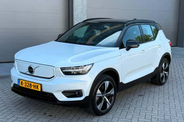 Volvo XC40 (2020) thumbnail 1