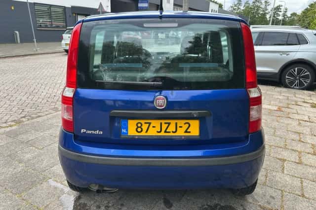 Fiat Panda (2009) thumbnail 3