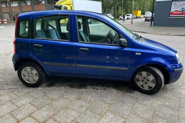Fiat Panda (2009) thumbnail 5