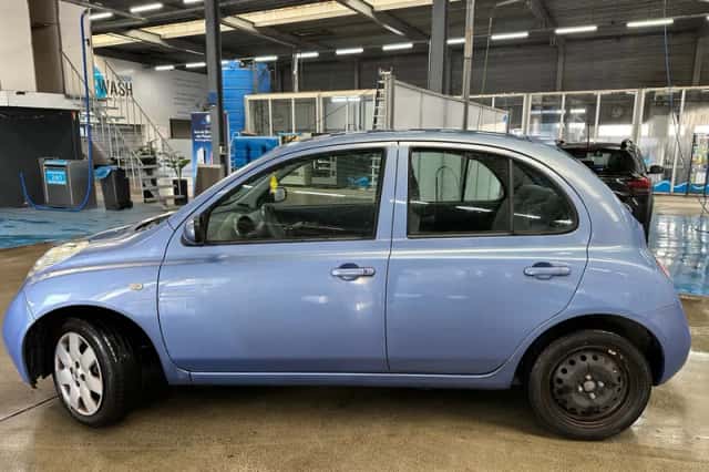 Nissan Micra (2003) thumbnail 2