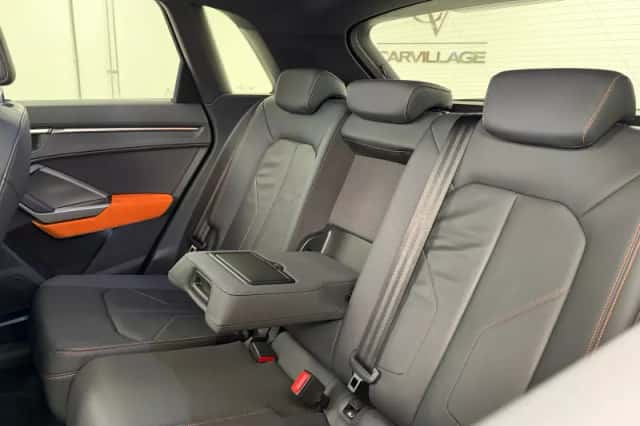 Audi Q3 (2019) thumbnail 6