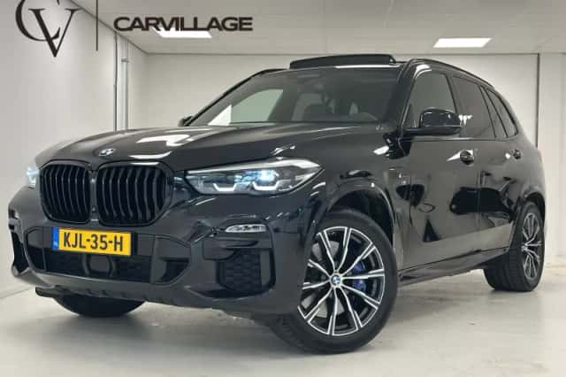 BMW X5 (2020) thumbnail 1