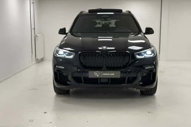BMW X5 (2020) thumbnail 2