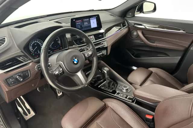 BMW X2 (2021) thumbnail 6