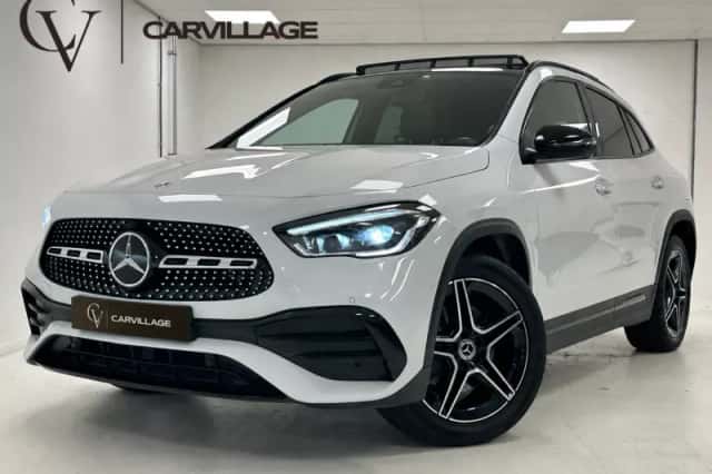 Mercedes-Benz GLA (2021) thumbnail 1