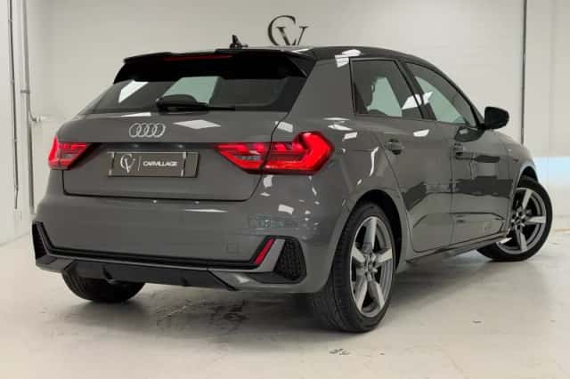 Audi A1 (2022) thumbnail 2