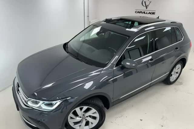 Volkswagen Tiguan (2021) thumbnail 3