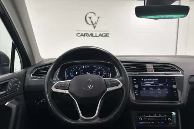 Volkswagen Tiguan (2021) thumbnail 5