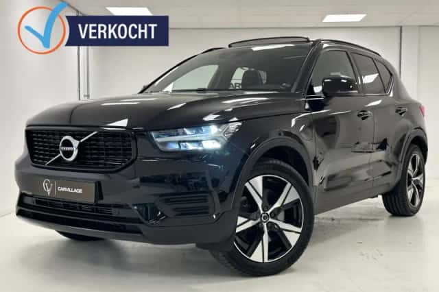 Volvo XC40 (2022) thumbnail 1