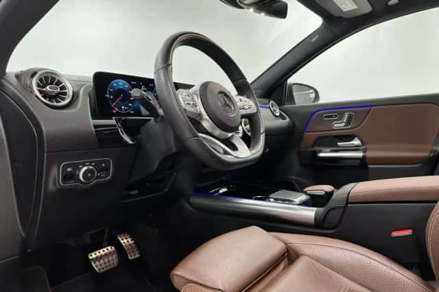 Mercedes-Benz GLA (2020) thumbnail 6