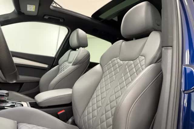 Audi Q5 (2022) thumbnail 6
