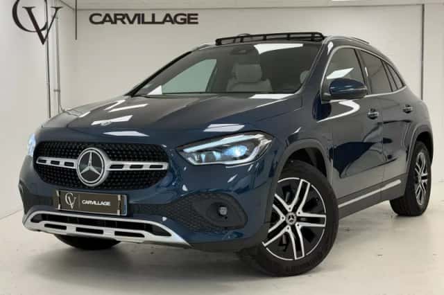 Mercedes-Benz GLA (2021) thumbnail 1