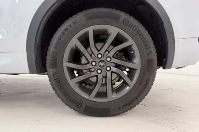 Land Rover Discovery Sport (2019) thumbnail 4