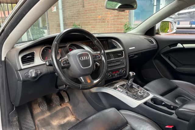 Audi A5 (2007) thumbnail 3