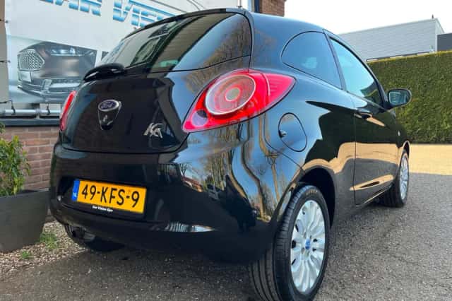 Ford Ka (2009) thumbnail 2