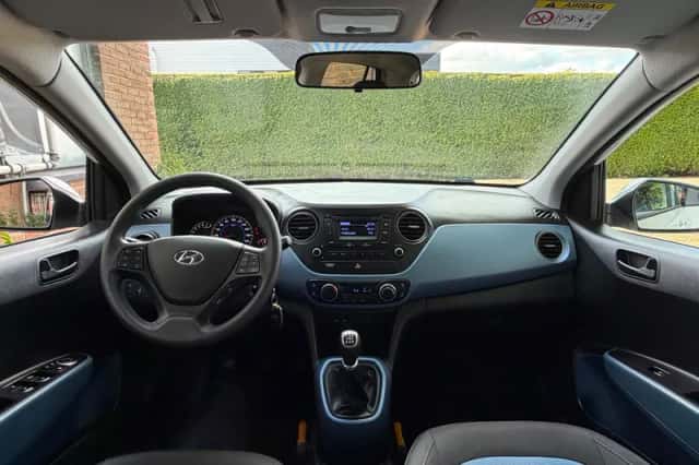 Hyundai i10 (2016) thumbnail 3
