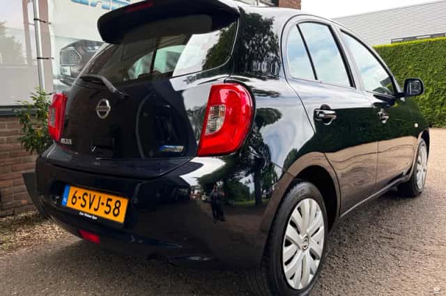 Nissan Micra (2013) thumbnail 2