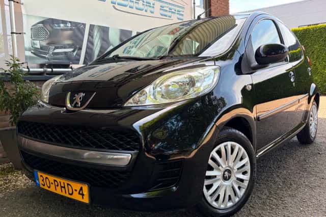 Peugeot 107 (2011) thumbnail 1