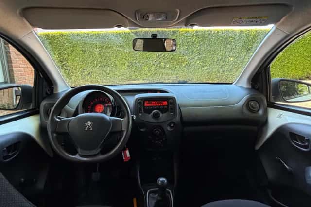 Peugeot 108 (2016) thumbnail 3
