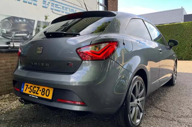 SEAT Ibiza (2013) thumbnail 4