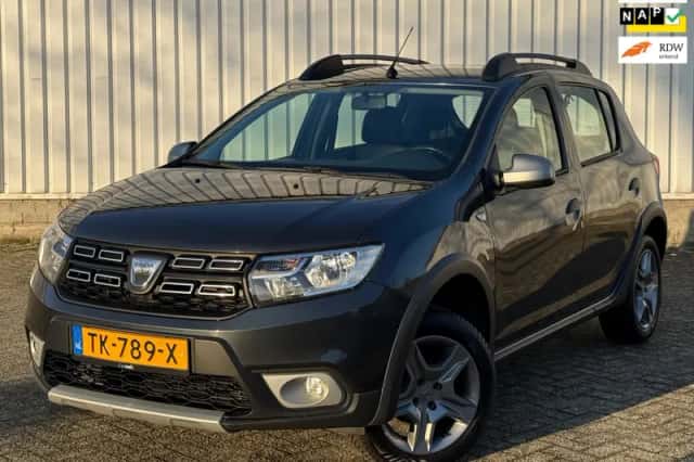 Dacia Sandero (2018) thumbnail 1