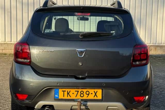 Dacia Sandero (2018) thumbnail 6