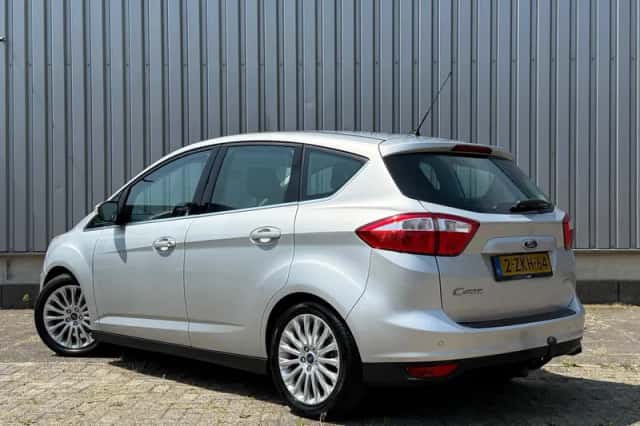 Ford C-Max (2015) thumbnail 5