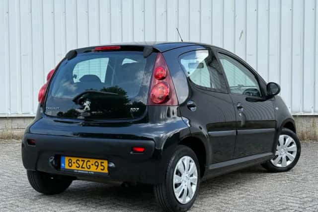 Peugeot 107 (2014) thumbnail 6