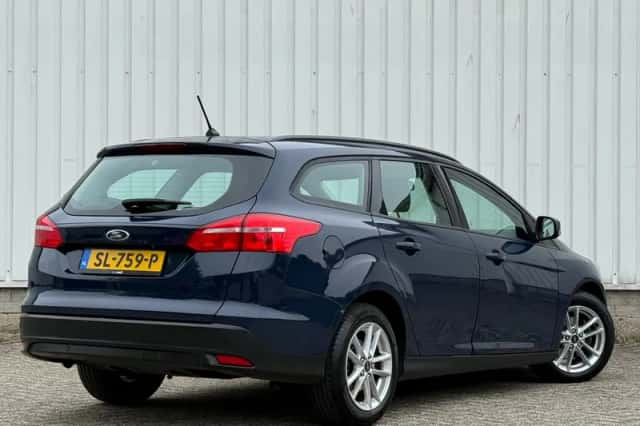 Ford Focus (2018) thumbnail 6