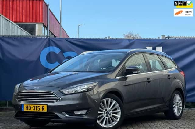Ford Focus (2015) thumbnail 1