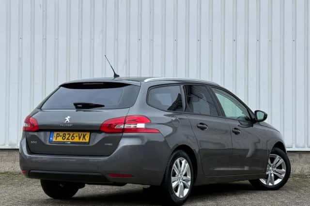 Peugeot 308 (2016) thumbnail 6