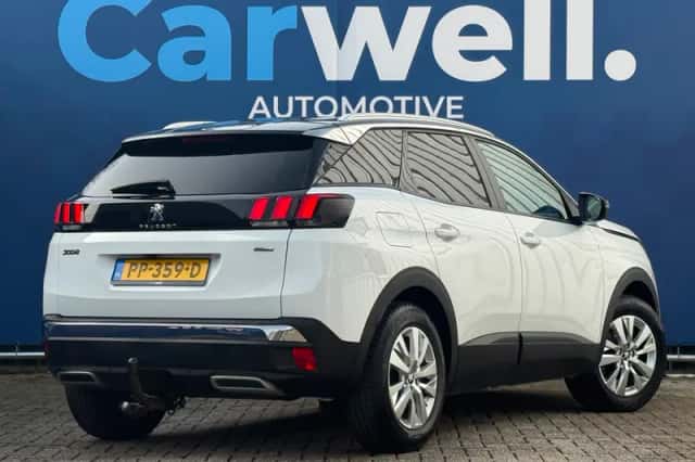 Peugeot 3008 (2017) thumbnail 6