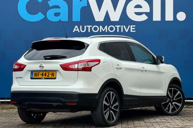Nissan Qashqai (2017) thumbnail 6