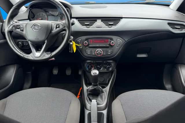 Opel Corsa (2017) thumbnail 2