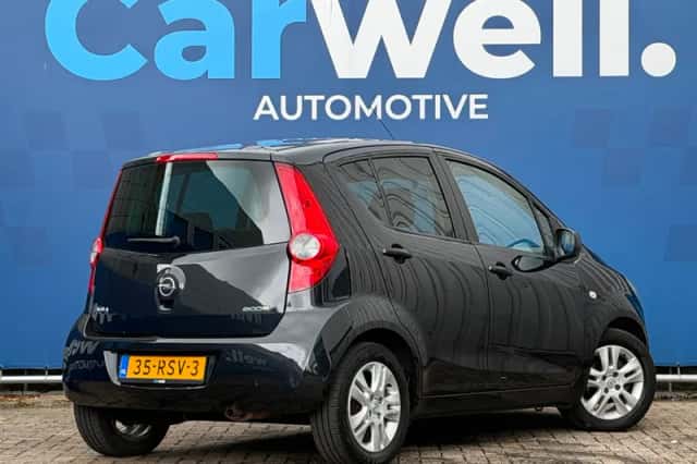 Opel Agila (2011) thumbnail 6