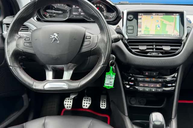 Peugeot 208 (2017) thumbnail 4
