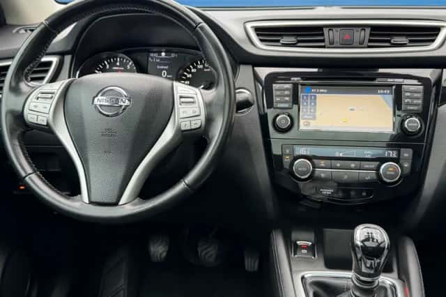 Nissan Qashqai (2014) thumbnail 4