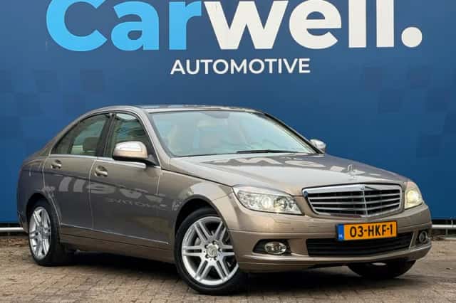 Mercedes-Benz C-Klasse (2009) thumbnail 3