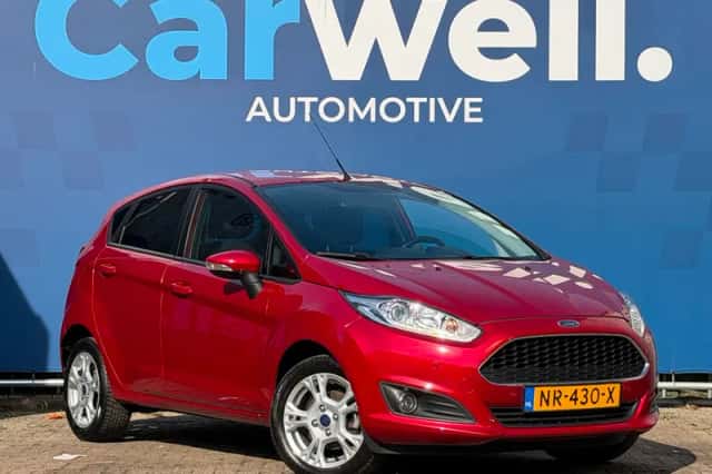 Ford Fiesta (2017) thumbnail 3
