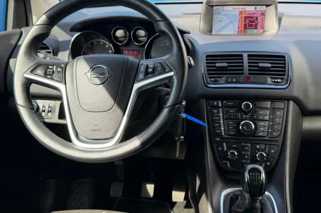 Opel Meriva (2012) thumbnail 4