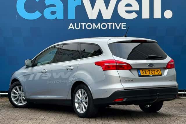 Ford Focus (2018) thumbnail 5