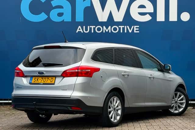 Ford Focus (2018) thumbnail 6