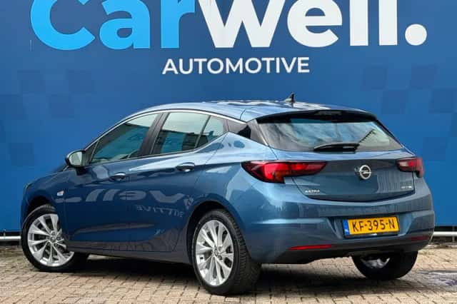 Opel Astra (2016) thumbnail 5