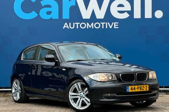 BMW 1-Serie (2010) thumbnail 3