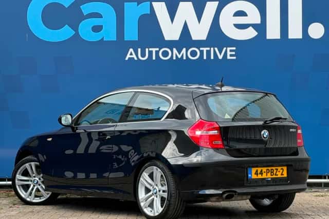 BMW 1-Serie (2010) thumbnail 5
