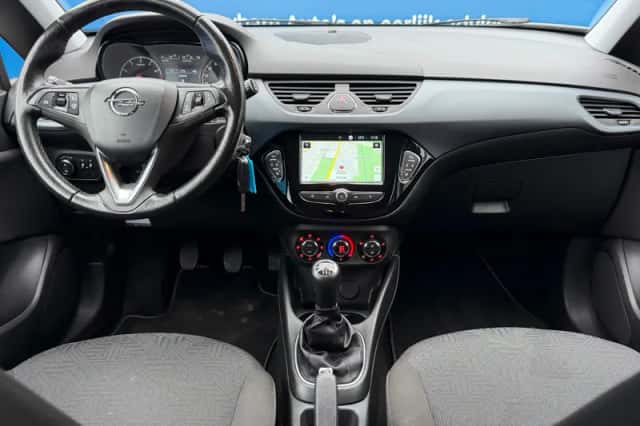 Opel Corsa (2017) thumbnail 2