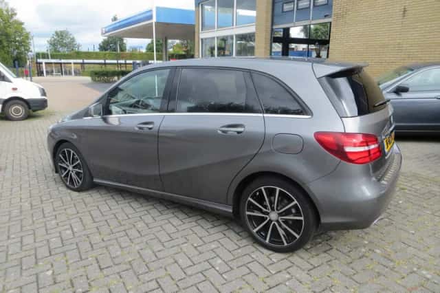 Mercedes-Benz B-Klasse (2016) thumbnail 2