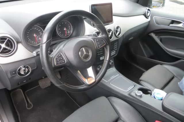 Mercedes-Benz B-Klasse (2016) thumbnail 5