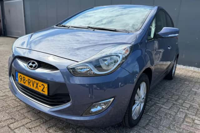 Hyundai ix20 (2011) thumbnail 1