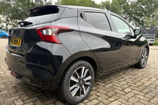Nissan Micra (2017) thumbnail 4